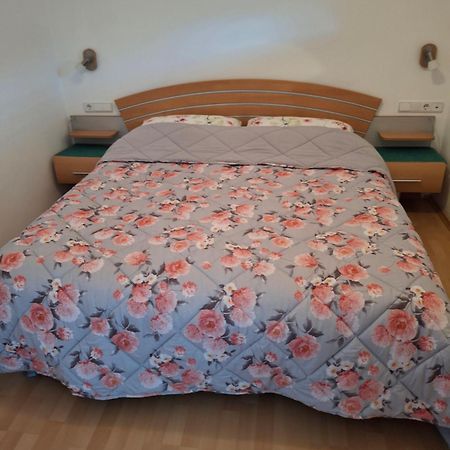 Апартаменти Bertoldihof Кортачча-сулла-Страда-дель-Віно Екстер'єр фото