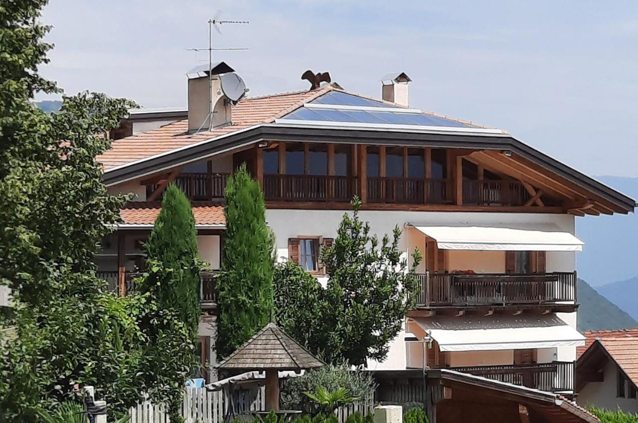 Апартаменти Bertoldihof Кортачча-сулла-Страда-дель-Віно Екстер'єр фото